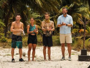 Martin Mikyska Instagram - Tleskame vsem co odesli a nechali tady vse🔥🙌

Ted uz jdeme do finale ✌️💥
At vyhraje ten nejlepsi ✊
A na to pripijim🔥

#survivor @yesstv_ 
@martin_mikyska @niki_kabatova @martin_carev
