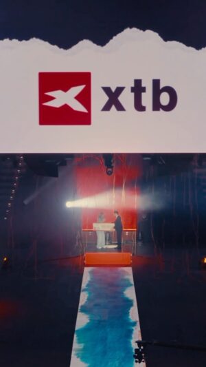 Martin Mikyska Instagram - Díky @niki_kabatova a @martin_carev. Díky taky @xtbczsk, že s námi do toho šli. Vyšlo to! 

A díky vám všem, že na to koukáte 🙏 ❤️