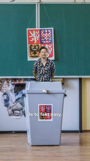 Martin Mikyska Instagram - Máme REKORD ⚠️ 

V tom jak máme eurovolby na párku, hůř je na tom už jenom Slovensko. 7. - 8. 6. se konají volby do Evropského parlamentu, tak to pojďme změnit. Díky @ceskasporitelna, že vám záleží na #silnějšíbudoucnost a díky za podporu naší tvorby!

#silnější #spoluprace