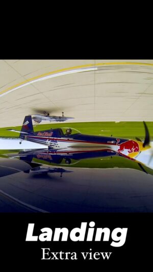 Martin Šonka Instagram - Great memories of this “action” 5 years ago. Pretty cool, don’t you think?😉

5 let - utíká to co @martinsonka ?Ten vzlet i přistání nějak vymyslíme😂 Sranda byla👍🏻😁

#martinsonka #gripen #extra300sr #formationflying #takeoff #landing #czechrepublic #pilots #pilotslife #czechpilot #aerobatics