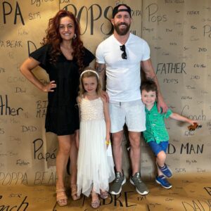 Mary Louis Kanellis-Bennett Instagram - Happy Father’s Day!!! I wouldn’t want to do this crazy life with anyone else!!! We love you to the Moon and Mars and back… what’s next?
