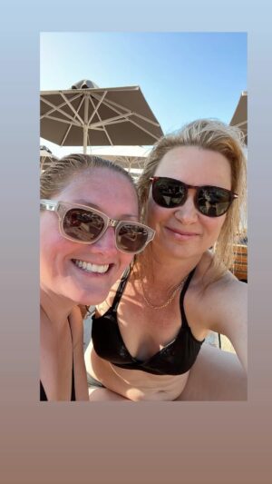 Mary Lynn Rajskub Instagram - #parga #greece #friends @lauravogel
