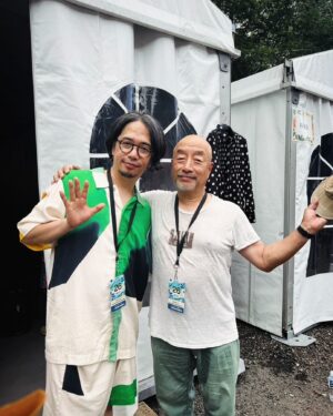 Masafumi Gotoh Instagram - 梅津さんと。本当に光栄。イマジンを一緒に演奏できて感無量です。

#fujirockfestival #rcサクセション #route17rocknrollorchestra #gotch
