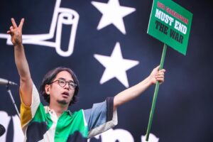 Masafumi Gotoh Instagram - Our generation must end the war.

Photographer @mitch_ikeda 
Thanks to @cbsmgrfc & @kitgallery 

#fujirockfestival #route17rocknrollorchestra #mitchikeda #gotch #asiankungfugeneration