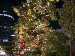 Masi Oka Instagram - Christmas time in Tokyo

#六本木イルミネーション