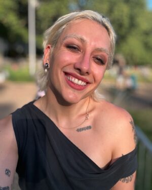 Mason Alexander Park Instagram - So proud to be trans, and to get to be a part of this gorgeous community. Happy Trans Pride London!!! @londontranspride 🏳️‍⚧️