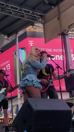 Mason Alexander Park Instagram - Two years ago I had the insane pleasure of getting to perform HEDWIG in TIMES SQUARE with my gorgeous friend @stephentrask and our pals @_thesilvertongues_ & @justinwcraig & @chaniwhirly for @playbill and their Pride line up… talk about a bucket list moment. 💄