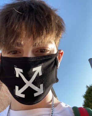 Mason Cook Instagram - thought i looked pretty sick in the 3rd picture, idk i might delete it later cuz it’s too sick for instagram guidelines 🥴✌🏼