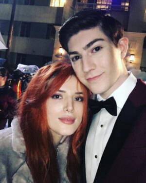 Mason Cook Instagram - I’ve been friends with this cool chick since we were little kiddos and tonight she is guest starring on my show @speechlessabc! Swipe to see a little flashback to the 2016 @amas and even further back to 2010 when she was actually taller than me LOL. Love ya @bellathorne! #Speechless
