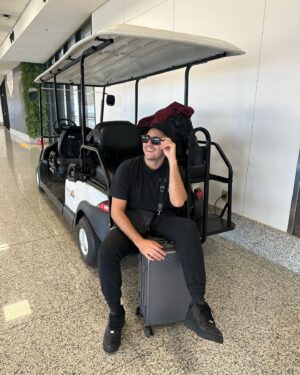 Matheus Crivella Instagram - Saindo da mesmice ✈️🇪🇸