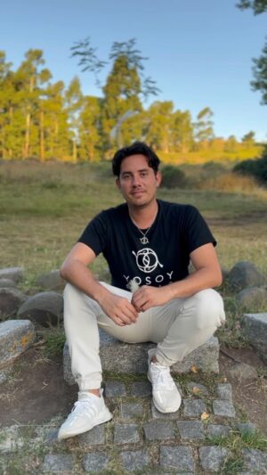 Matías De Stefano Instagram - ESTE 2024 REACTIVAMOS LA RED! 🌎

Este 2024 se cumplen 4 años desde el comienzo de nuestro Camino YOSOY, y por lo tanto se completan los 4 pilares del tiempo para concretar nuestra tarea de anclaje de la Red de Consciencia. 

Y para lograrlo, sembraremos en los 20 nodos del dodecaedro los cristales que cargamos con la energía de la Antártida en 2017. 

A lo largo del año, 60 Caminantes serán sorteados de la lista de asistentes a los eventos de Egipto y Argentina en 2022, y por cada Solsticio y Equinoccio de este 2024, 15 personas viajarán en grupos de 3 a 5 nodos. Y todos nosotros los sostendremos en Red. 

Lo haremos conectándonos todos los días de Solsticio y equinoccios en meditación y música online, proponiendo a todos que se reúnan allí donde estén para sostener a estos caminantes en la gran tarea de cierre de nuestra misión del YOSOY. 

Estén atentos a las publicaciones donde los invitaremos a sumarse a los grupos de telegram. Te invitamos a ser parte.

♦️♦️♦️♦️

THIS 2024 WE REACTIVATE THE NETWORK! 🌎

This 2024 marks 4 years since the beginning of our YOSOY Path, and therefore the 4 pillars of time are completed to complete our task of anchoring the Network of Consciousness. 

And to achieve this, we will plant the crystals that we charged with the energy of Antarctica in 2017 in the 20 nodes of the dodecahedron. 

Throughout the year, 60 Walkers will be drawn from the list of attendees at the events in Egypt and Argentina in 2022, and For each Solstice and Equinox in 2024, 15 people will travel in groups of 3 to 5 nodes. 
And all of us will support them in the Network. 

We will do so by connecting every day of the Solstice and equinoxes in meditation and online music, proposing to everyone to meet wherever they are to support these walkers in the great task of closing our YOSOY mission. 

Stay tuned for posts where we will invite you to join the telegram groups. 

We invite you to be part.