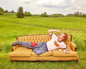 Matt Barnes Instagram - Hahahah twenty year old me would be proud!  A couple of weeks ago we shot @hederjon in his role as #napoleondynamite for @oreida #tattertot hahaha @napoleondynamite