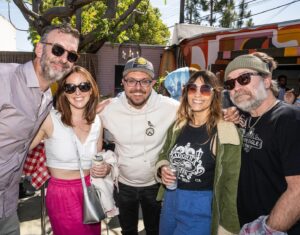 Matt Braunger Instagram - Sweet meet weekend. Thanks @donttellcomedy @netflixisajoke My Wife & all my funny, glamorous pals