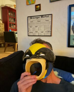 Matt Braunger Instagram - “Dada, why do we eat popcorn out of his mouth?” 😣 @vancityreynolds has kids too and should be ashamed 😆 This thing is part of the household now 🤷🏻‍♂️ Does Rose want to hear about my original copy of X-Men #141? She does not 😂 #deadpool #wolverine #popcorn #dad  #mattbraunger