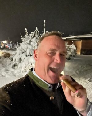 Matt Iseman Instagram - It’s my special day and nobody throws a birthday party like @schwarzenegger! Thanks, Boss, for bringing me to Austria to raise some $$$ for the @schwarzeneggerclimateaction