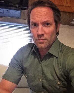 Matt Letscher Instagram - What this picture captures best about me is the impending sense of unemployment. 😜🤪😞 #actorslife 
#next
#allgood
#kiddingnotkidding