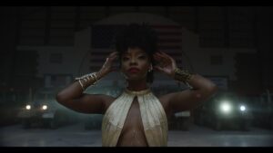 Matthew Libatique Instagram - The strength of @teyonahparris One of my favorite shots with @officialspikelee. Proud of this one #CHI-RAQ! Thinking about you all in the south side.  Love! #cinematography #doubledolly #staythefuckhome #reddragon