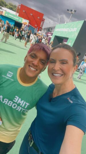 Maurren Maggi Instagram - Nem sei o que dizer para essa mulher incrível!!!! 
GIGANTE!!!! Vc foi simplesmente GIGANTE @anamarcela92 
Parabéns 
🇧🇷🥰