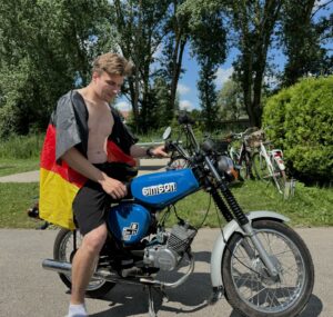 Max Herzberg Instagram - MEIWES