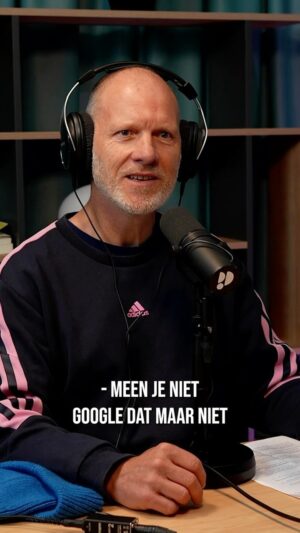 Maxim Hartman Instagram - Heb jij wel eens een rund gescand? Homos breken hun ribben expres.  Zodat ze erbij kunnen. Aldus René.