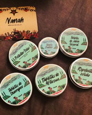 Maya Zapata Instagram - Ya les dije que amo @nanahmexico ? 

Y también que amo apoyar marcas (que no me pagan un centavo) que tienen una calidad extraordinaria y que suman a la protección del medio ambiente? 
 
Les recomiendo @nanahmexico porque apoyo genuinamente su labor y porque amo sus productos! 

😍😍😍