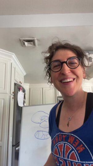 Mayim Bialik Instagram - New neuroscience research shows that the #habenula is the brain’s secret motivation center that controls motivation, addiction, and our ability to be authentic in relationships. Check it out latest @bialikbreakdown episode with Dr. Kyra Bobinet anywhere you get podcasts and on my @youtube channel. Tag a friend who needs motivation!!