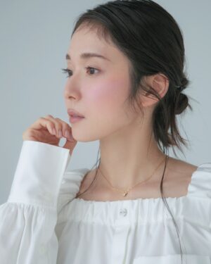Mayu Matsuoka Instagram - 美的さんで秋の見通しを立てました🍂♡
こっくりメイクすきだぁー