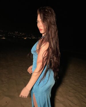 McKayla Maroney Instagram - beach you there