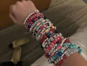 Mckenna Grace Instagram - Rock girl summer