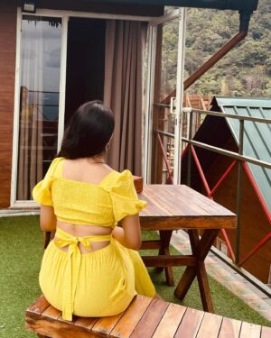Meenakshi Dinesh Instagram - Just like that 🍋