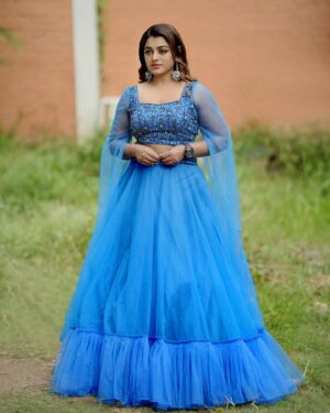 Meera Anil Instagram - .
👗 @aalaadesigners
Jewellery | @jewelhut_tvm 
📸 @cardamom_wedding_stories