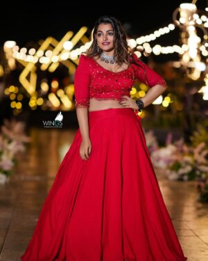 Meera Anil Instagram - For @confidentgroupofficial 
Show directed @go4abhildev 
👗 @aalaadesigners 
📷 @wingsman__munavarali 
💎 @alameen_fashion_jewels 
Styling @vasudevan.arun