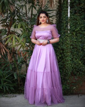 Meera Anil Instagram - .
👗 @aalaadesigners
#meeraavishnu