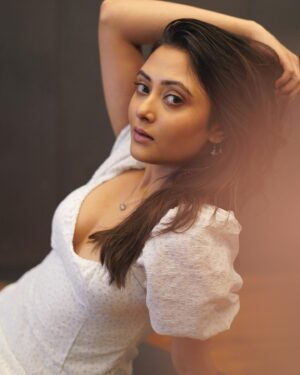 Megha Chowdhury Instagram - One more round 🌩️

📸 @amitshelke