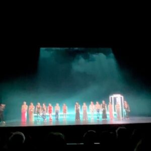 Mehdi Kerkouche Instagram - Gala du @balletoperadeparis 2023 
Merci @jmwestonofficial pour cette invitation et merci aux bests @guillaumeboulez @c_chanut et @hermes pour cette tenue de rêve 🫶🏻
Une soirée spéciale pour applaudir le travail de la sis @marionmotin et la team de 🔥 @judithleray_light @julienramade
Bravo les danseur.euse.s 🔥🔥🔥(dédicace aux chatons qui se reconnaîtront) 
Et oui je descends toujours les marches comme ça 🫶🏻
📸 le king @julienbenhamouphotographe
