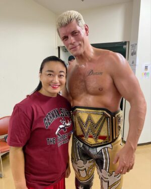 Meiko Satomura Instagram - Thank you very much @americannightmarecody 
とても紳士で優しくて、スーパーヒーローの鏡です‼️
#WWE #WWEjapan #WWEtokyo