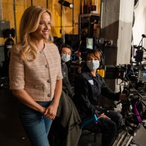 Melinda Gates Instagram - As a longtime actor and producer, @reesewitherspoon knows how powerful it is to share and celebrate women’s stories. As part of my Moments That Make Us series, I sat down with her to learn more about her story—including how she’s juggled motherhood and work, what influenced her to play Elle Woods in Legally Blonde, and why she’s so passionate about speaking out on gender equality. Check out our conversation at the link in my bio.