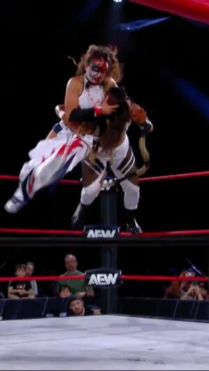 Melissa Cervantes Instagram - @thunderrosa22 faced @deonnapurrazzo in a Texas Bull Rope Match on #AEWCollision!