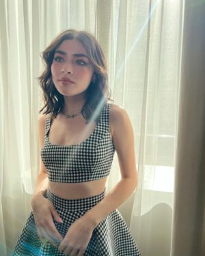 Melissa Collazo Instagram - @oneofusislyingpeacock s2 press day 🍒💫