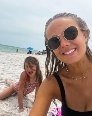 Melissa Ordway Instagram - Good times and tan lines 🏝️
