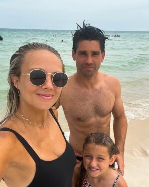 Melissa Ordway Instagram - Good times and tan lines 🏝️
