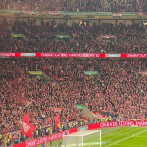 Melissa Reddy Instagram - Another long but unreal day on the job 🤩🏆 

Wembley was rocking! Congratulations to Manchester United and the magic touch of Erik ten Hag. Shoutout to the sea of Newcastle fans that coloured and soundtracked this weekend! It was really nice to see the warm response Loris Karius received.