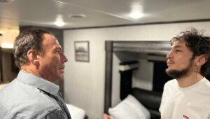 Melsik Baghdasaryan Instagram - Discussing fight game with my brother @jcvd ✊🏻 
Jeremy your favorite picture my brother @jeremyzag ❤️ #MelsikTheGun #VanDamme