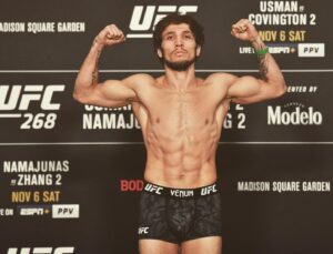 Melsik Baghdasaryan Instagram - UFC268  See you tomorrow 🔫🔥#MelsikTheGun #ArmenianPride 🇦🇲x🇺🇸