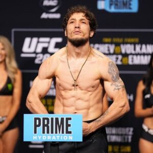 Melsik Baghdasaryan Instagram - FTA …  UFC284 Perth, Australia
Love and Respect ✊🏻👌🏻#MelsikTheGun #ufc284