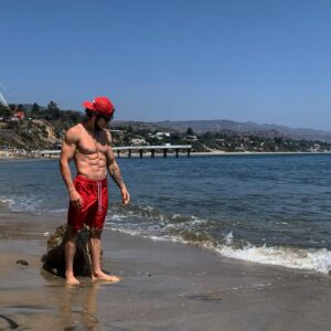 Melsik Baghdasaryan Instagram - 🌴🔥