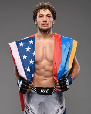 Melsik Baghdasaryan Instagram - Represent 🇺🇸x🇦🇲 
#Respect #Honor #Power
