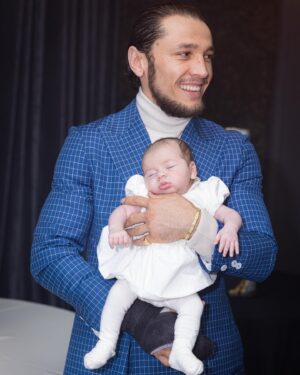 Melsik Baghdasaryan Instagram - Welcome baby MALENA 👼❤️ #40days 
May God bless you. Love and Happiness 🙏🏻
#Երանի սրտիս որ Ձեզ սիրումա