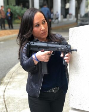 Meredith Eaton Instagram - Just another day at the office @MacgyverCBS #macgyver 📸 by @___brandon___94