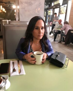 Meredith Eaton Instagram - Just sitting here waiting for an all new episode of @MacgyverCBS to air next Friday.... #macgyver #cbs 📸 by @bnitalia